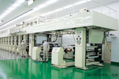 武漢進口美國舊設備報關資料_工廠設備搬遷費用