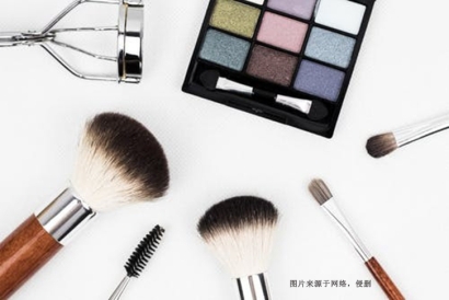 上海進口瑞士化妝品報關流程_化妝品原料無需批文